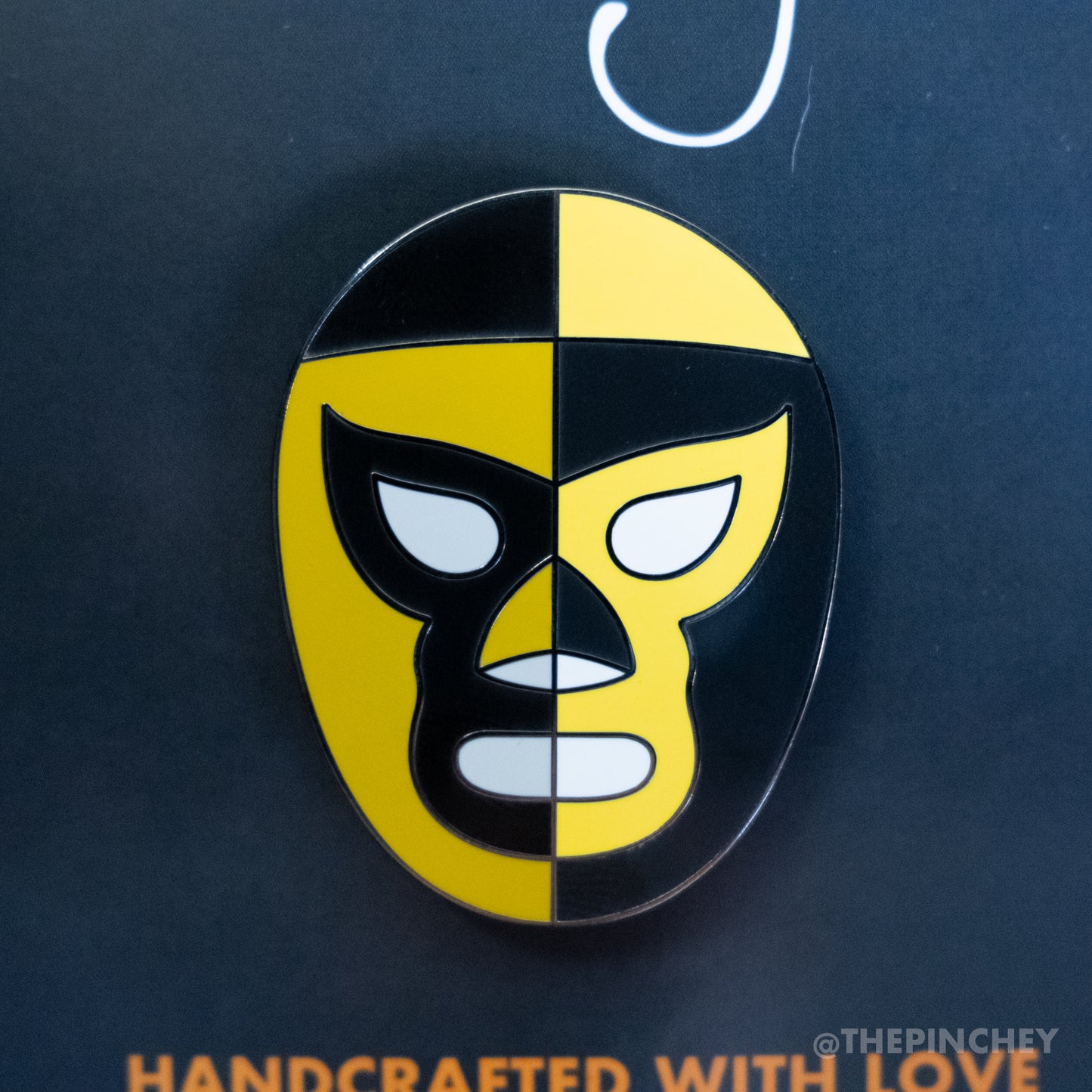 Pierroth Jr. Luchador de Lucha Libre Enamel Pin